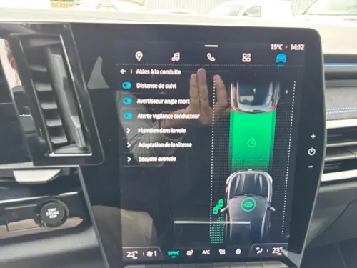 Renault Austral E-Tech hybrid 200 Iconic esprit Alpine - Photo 23