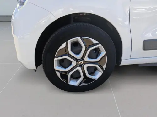 Renault Twingo E-Tech Twingo III E-Tech Equilibre - Photo 8