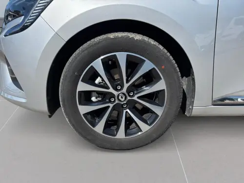 Renault Clio Clio E-Tech full hybrid 145 Techno - Photo 8