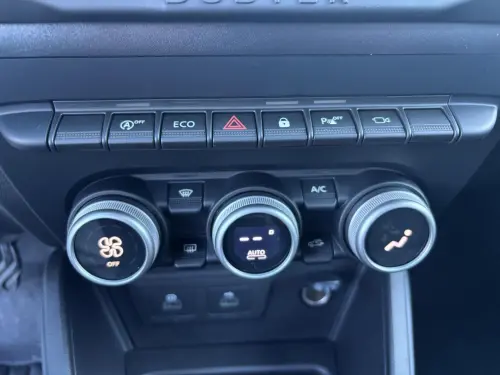 Dacia Duster TCe 150 4x2 EDC Extreme - Photo 20