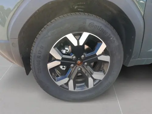 Dacia Duster Mild Hybrid 130 4x4 Extreme - Photo 8