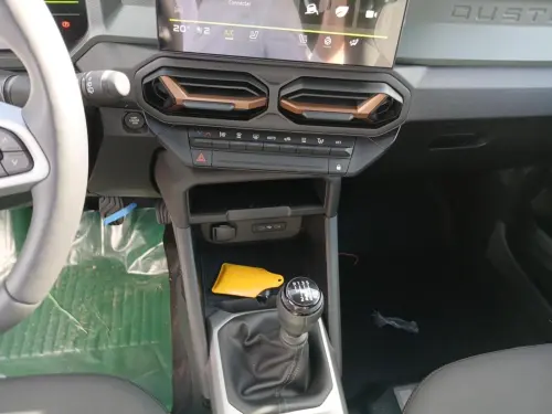 Dacia Duster Mild Hybrid 130 4x4 Extreme - Photo 14