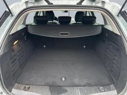 Renault Megane estate Megane IV Estate E-Tech plug-in Hybrid 160 Evolution - Photo 18