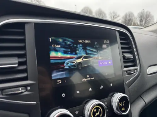 Renault Megane estate Megane IV Estate E-Tech plug-in Hybrid 160 Evolution - Photo 21