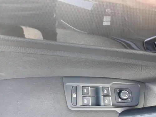 Volkswagen Tiguan 2.0 TDI 150 DSG7 Connect - Photo 10