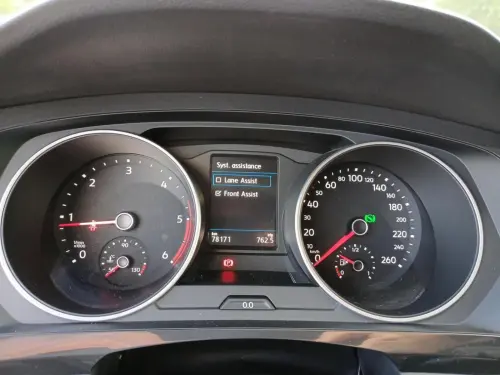 Volkswagen Tiguan 2.0 TDI 150 DSG7 Connect - Photo 19