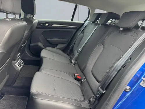 Renault Megane estate Megane IV Estate E-Tech plug-in Hybrid 160 Evolution - Photo 15