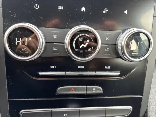 Renault Megane estate Megane IV Estate E-Tech plug-in Hybrid 160 Evolution - Photo 22