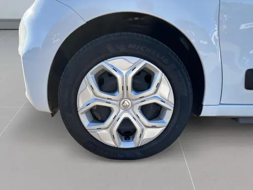 Renault Twingo E-Tech Twingo III E-Tech Authentic - Photo 8