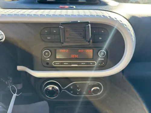 Renault Twingo E-Tech Twingo III E-Tech Authentic - Photo 19