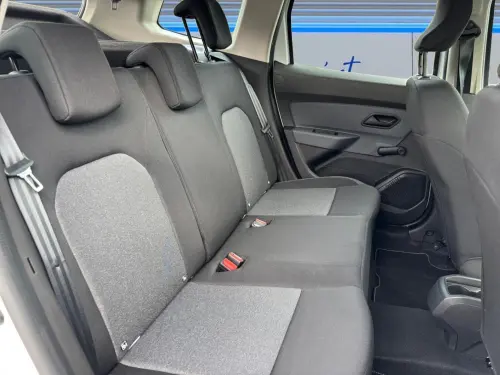 Dacia Duster ECO-G 100 4x2 Essential - Photo 17
