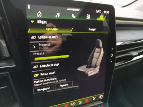 Renault Austral E-Tech full hybrid 200 GSR2 Iconic esprit Alpine - Photo 23
