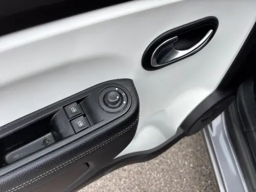 Renault Twingo E-Tech Twingo III E-Tech Techno - Photo 10