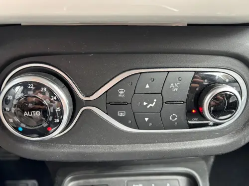 Renault Twingo E-Tech Twingo III E-Tech Techno - Photo 21