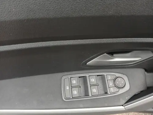 Dacia Bigster Bigster Hybrid 155 Journey - Photo 10