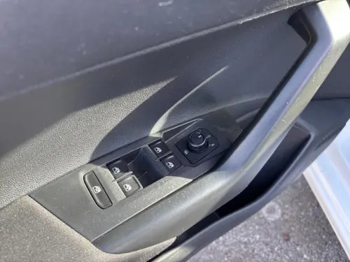 Volkswagen Polo Polo 1.0 65 S&S BVM5 Trendline Business - Photo 10