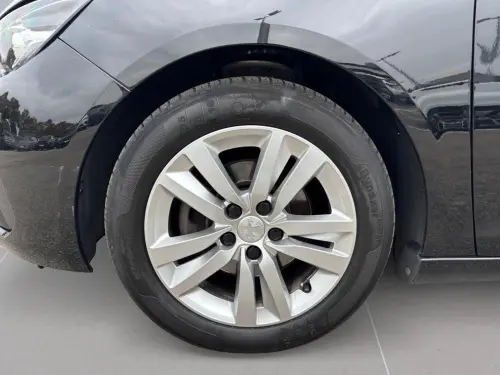 Peugeot 308 BlueHDi 130ch S&S EAT8 Active - Photo 8