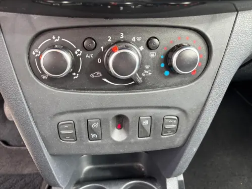 Dacia Sandero TCe 90 Stepway - Photo 20