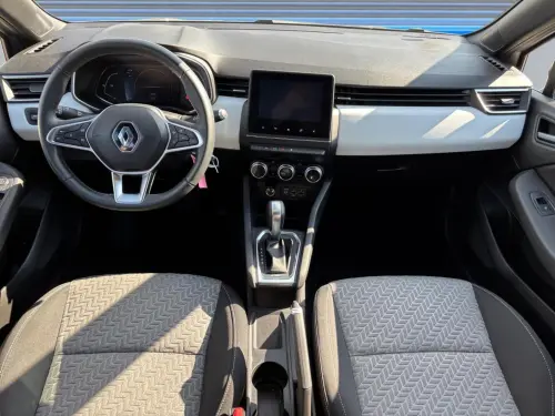 Renault Clio Clio E-Tech 140 - 21N Limited - Photo 11