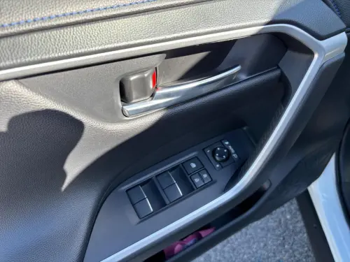 Toyota RAV4 RAV4 Hybride 222 ch AWD-i Lounge - Photo 10