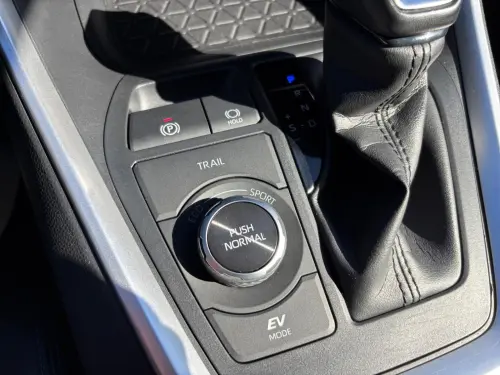 Toyota RAV4 RAV4 Hybride 222 ch AWD-i Lounge - Photo 23