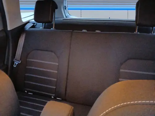 Dacia Duster TCe 125 4x2 Prestige - Photo 15