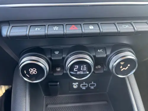 Renault Captur E-Tech Plug-in 160 - 21 Intens - Photo 20