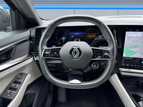 Renault Espace Espace E-Tech hybrid 200 Iconic - Photo 12