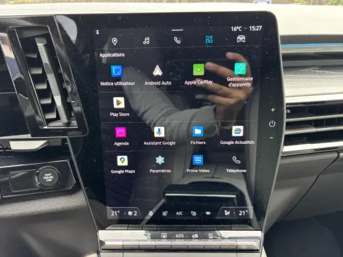 Renault Espace Espace E-Tech hybrid 200 Iconic - Photo 19