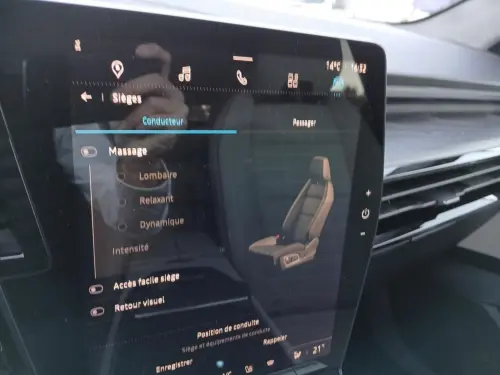 Renault Espace Espace E-Tech hybrid 200 Iconic - Photo 23