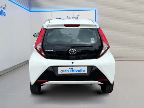 Toyota Aygo Aygo 1.0 VVT-i x-play - Photo 3