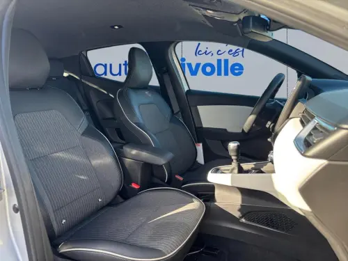 Renault Clio Clio TCe 140 Techno - Photo 16