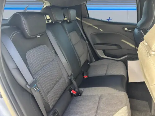 Renault Clio Clio TCe 140 Techno - Photo 17