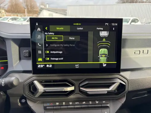 Dacia Duster Hybrid 140 Journey - Photo 20