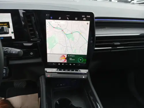 Renault Austral E-Tech hybrid 200 Iconic - Photo 14