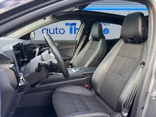 Renault Austral E-Tech hybrid 200 Iconic - Photo 9