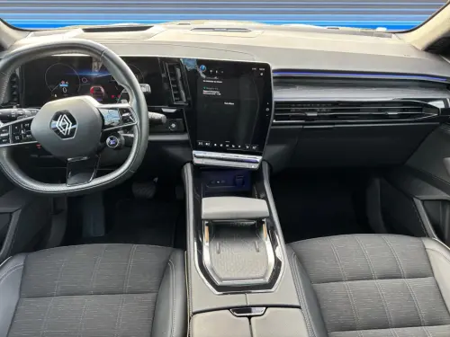 Renault Austral E-Tech hybrid 200 Iconic - Photo 11