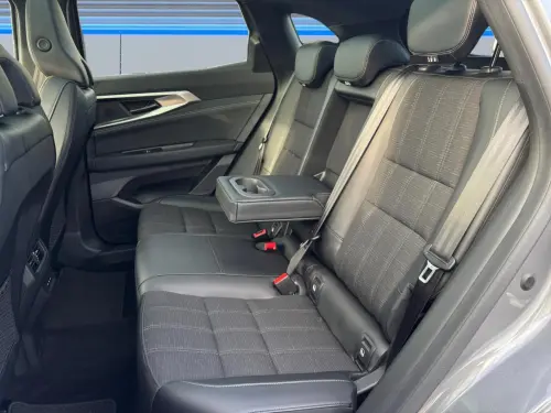 Renault Austral E-Tech hybrid 200 Iconic - Photo 15