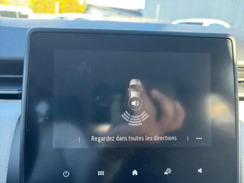 Renault Clio Clio TCe 90 Evolution - Photo 22