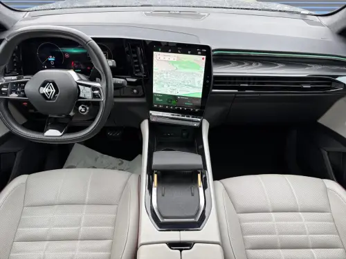 Renault Espace Espace E-Tech hybrid 200 Iconic - Photo 11