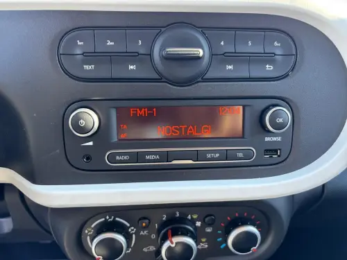 Renault Twingo Twingo III SCe 75 - 20 Zen - Photo 19