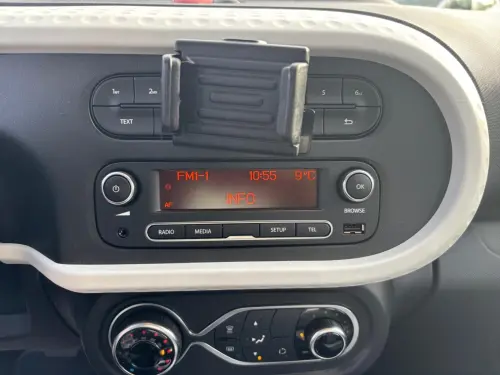 Renault Twingo E-Tech Twingo III E-Tech Authentic - Photo 19