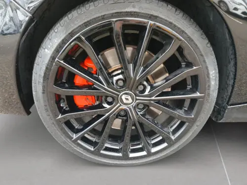 Renault Clio Clio 1.6 Turbo 220 EDC RS Trophy - Photo 8