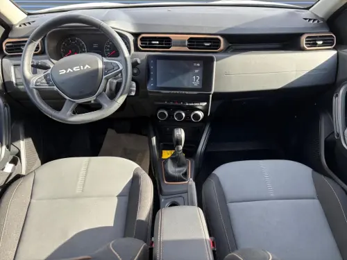 Dacia Duster TCe 150 4x2 EDC Extreme - Photo 11