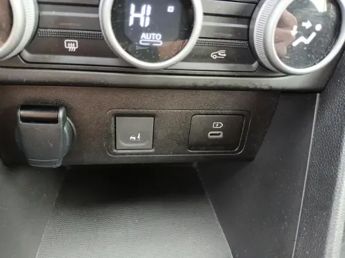 Dacia Jogger Hybrid 140 7 places GSR2 Extreme - Photo 20