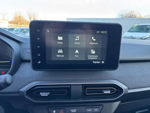 Dacia Jogger Hybrid 140 7 places GSR2 Extreme - Photo 19