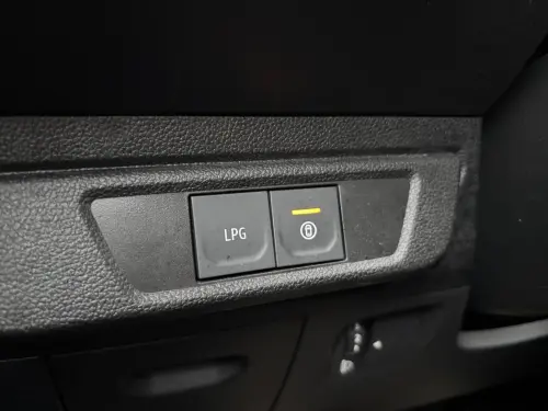 Dacia Sandero ECO-G 100 GSR2 Stepway Extreme - Photo 22