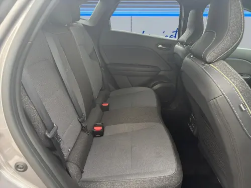 Renault Symbioz E-Tech full hybrid 145 Techno - Photo 17