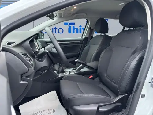 Renault Megane Mégane IV Berline TCe 115 FAP - 21N Business - Photo 9