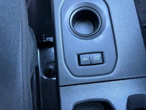 Dacia Duster TCe 90 FAP 4x2 Essentiel - Photo 21